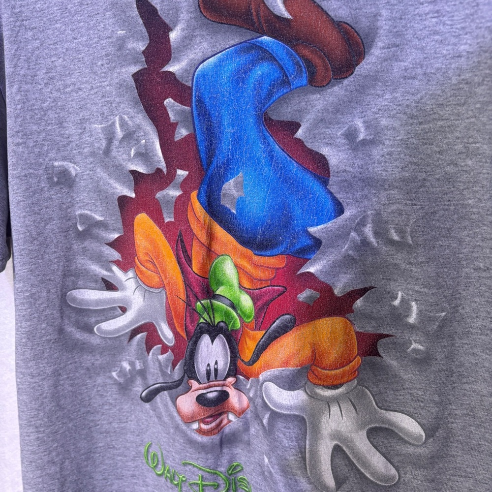 Disney Gray Goofy Fall Through Short Sleeve Tee